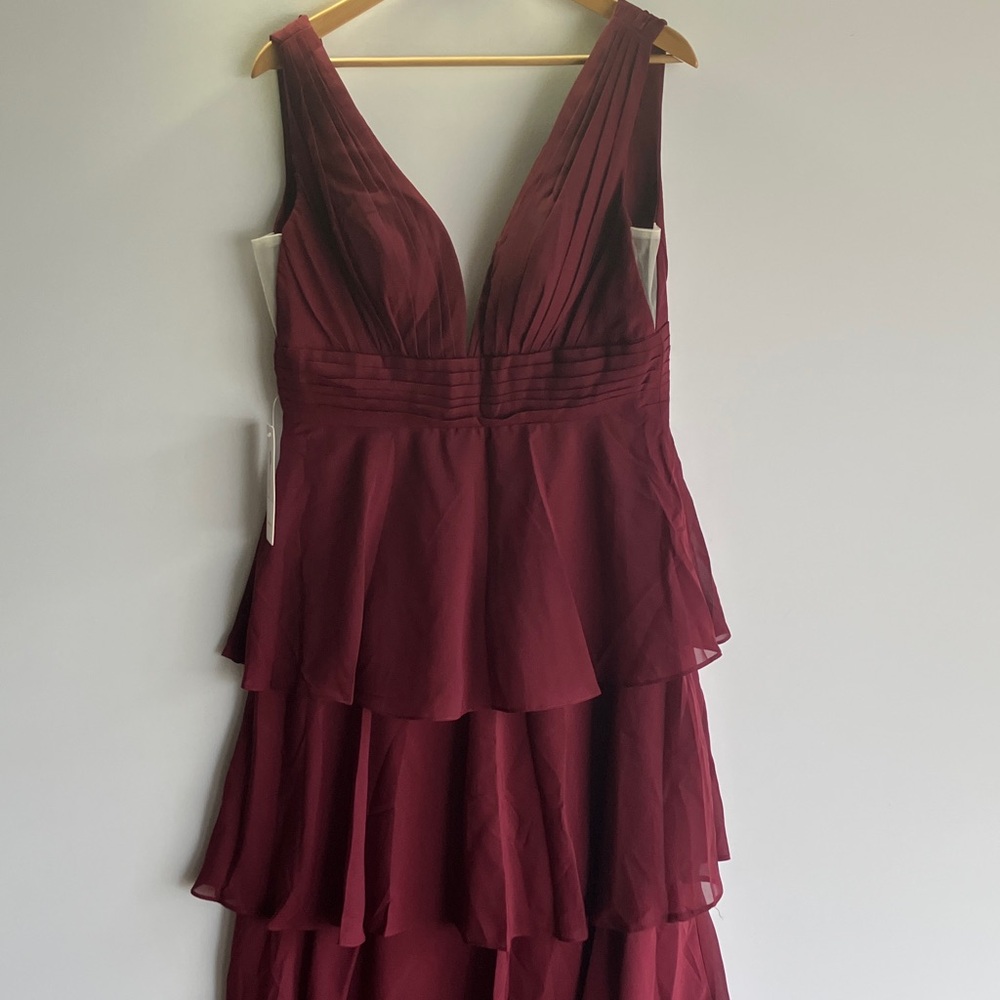 Chic Sleeveless Burgundy Maxi Dress